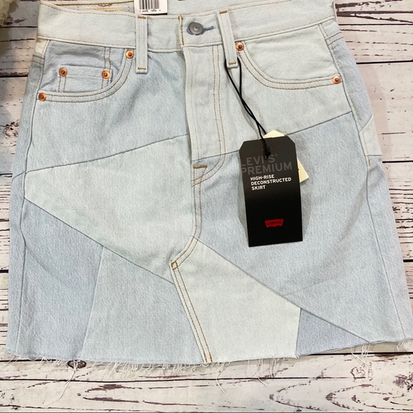 Levi’s BF high waist deconstructed jean skirt NWT - Picture 5 of 6